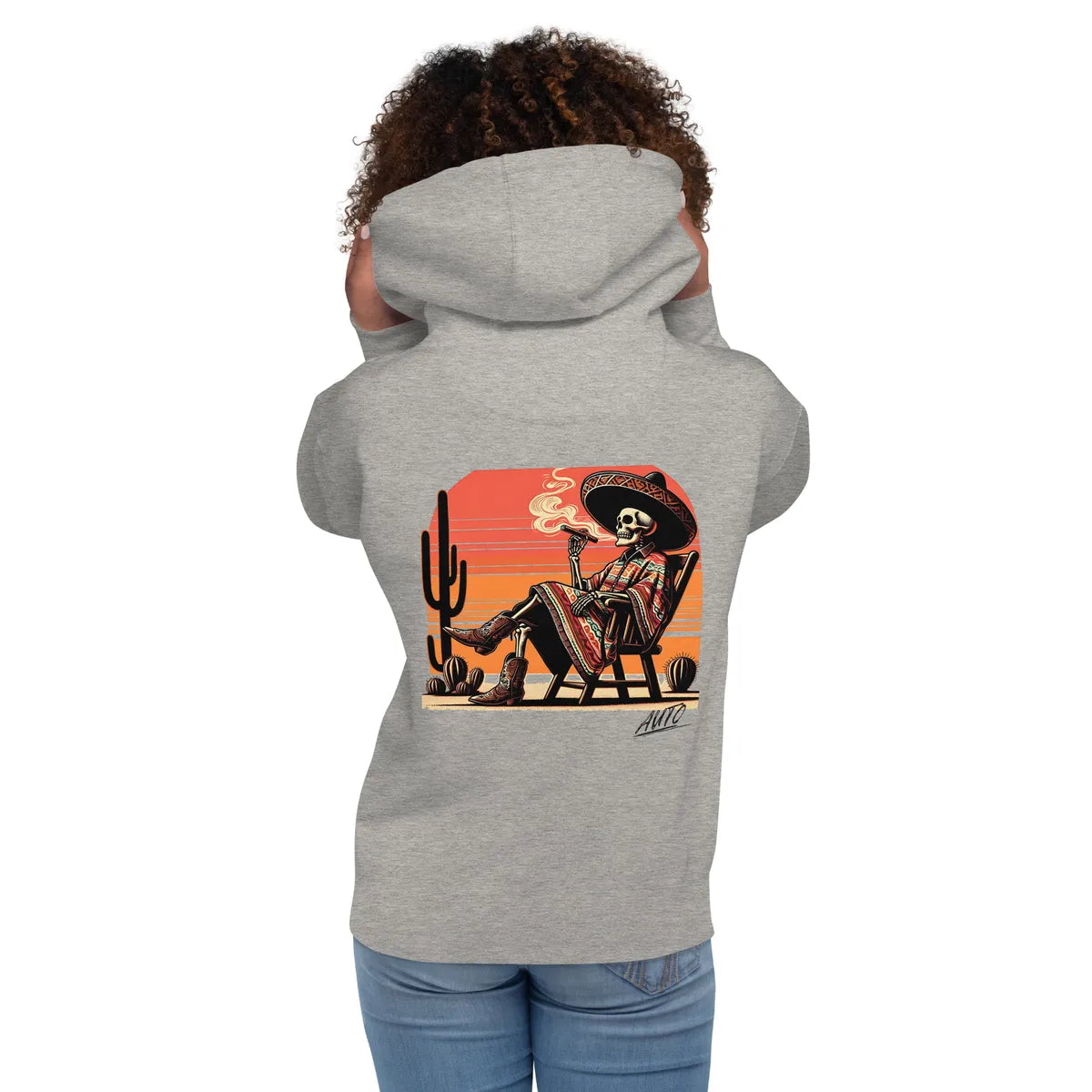 EL SOL Hoodie in carbon gray, back view on model